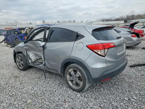 3CZRU5H30MM702923 2021 HONDA HR-V - Image 2