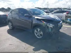 3CZRU5H30MM724582 2021 HONDA HR-V