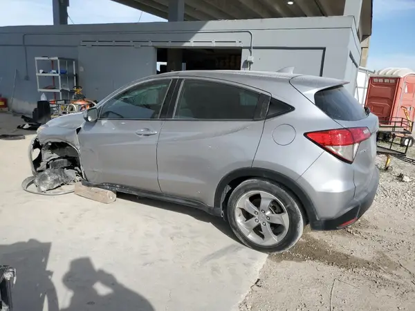 3CZRU5H30MM725456 2021 HONDA HR-V - Image 2