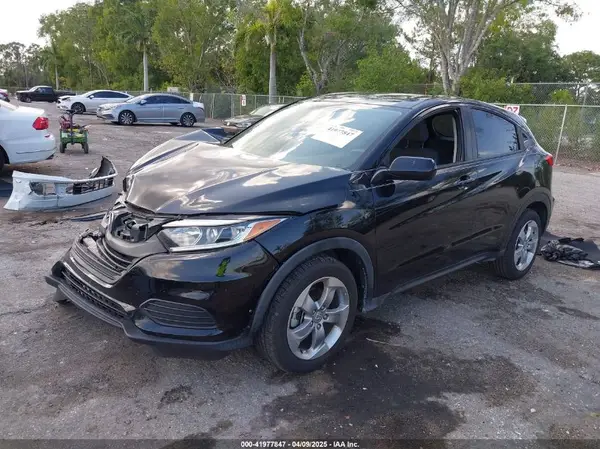 3CZRU5H30MM727532 2021 HONDA HR-V - Image 2
