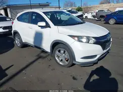 3CZRU5H31GM711814 2016 HONDA HR-V