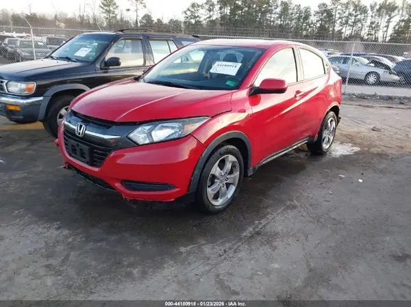 3CZRU5H31GM712185 2016 HONDA HR-V - Image 2