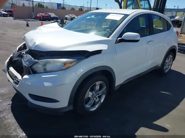 3CZRU5H31GM712459 2016 HONDA HR-V - Image 2