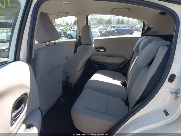 3CZRU5H31GM712459 2016 HONDA HR-V - Image 8