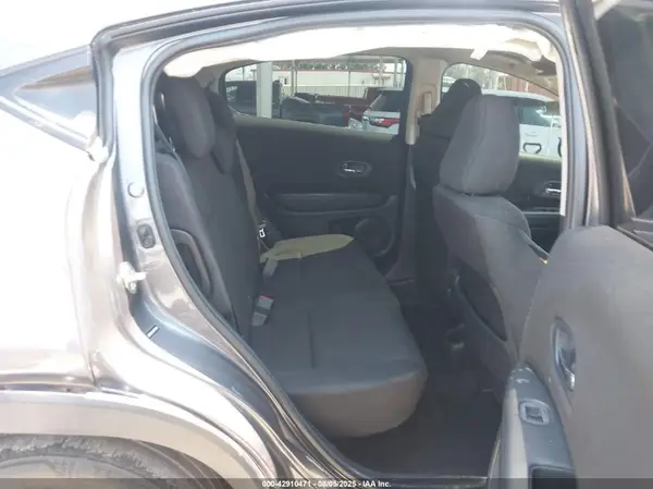 3CZRU5H31GM716284 2016 HONDA HR-V - Image 8