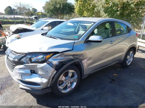 3CZRU5H31GM740763 2016 HONDA HR-V - Image 2