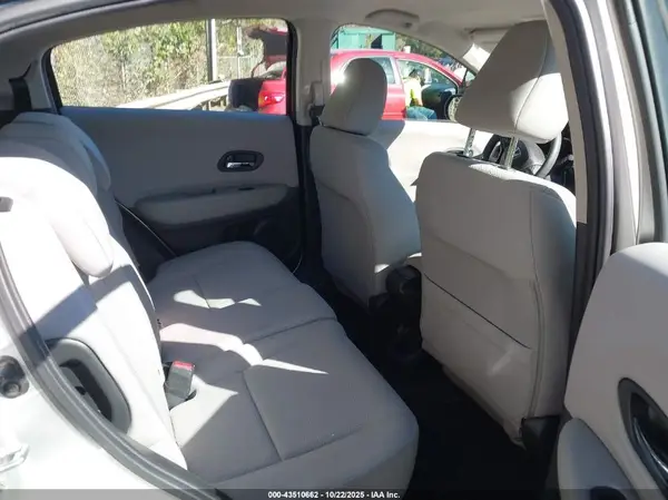 3CZRU5H31GM740763 2016 HONDA HR-V - Image 8
