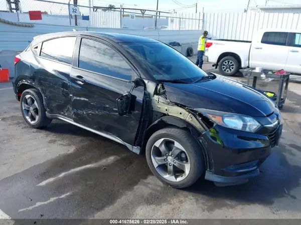3CZRU5H31GM742075 2016 HONDA HR-V - Image 1
