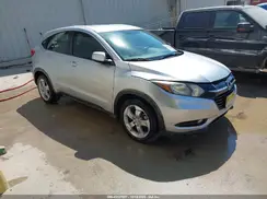 3CZRU5H31GM743243 2016 HONDA HR-V