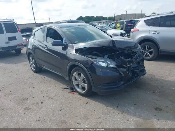 3CZRU5H31HG703762 2017 HONDA HR-V - Image 1