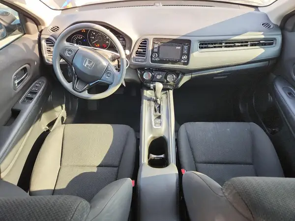 3CZRU5H31HG705205 2017 HONDA HR-V - Image 8