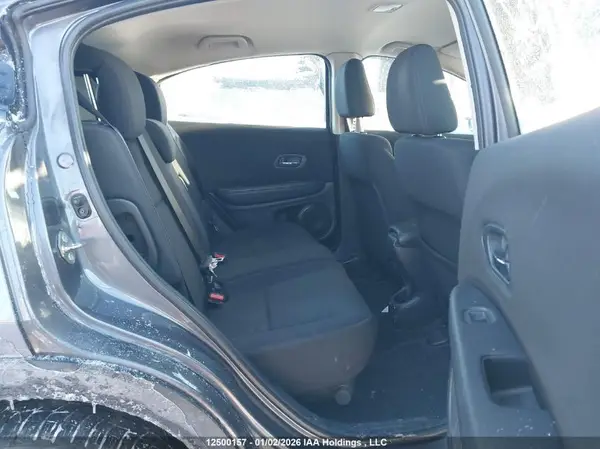 3CZRU5H31HM100750 2017 HONDA HR-V - Image 8