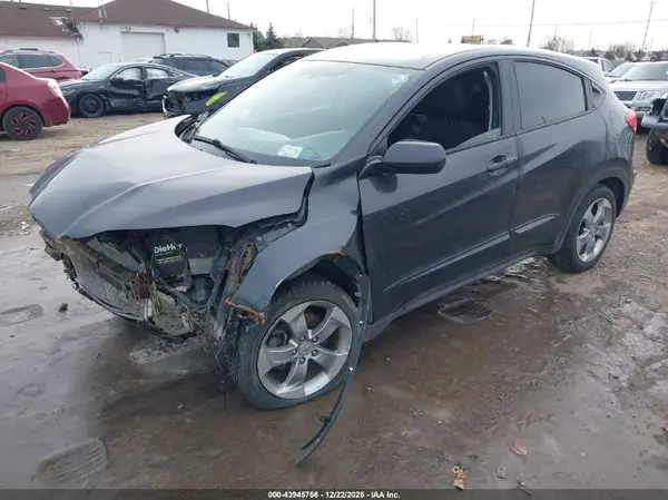 3CZRU5H31HM708543 2017 HONDA HR-V - Image 2