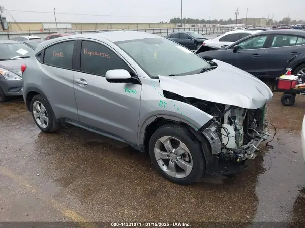 3CZRU5H31JG702732 2018 HONDA HR-V - Image 1