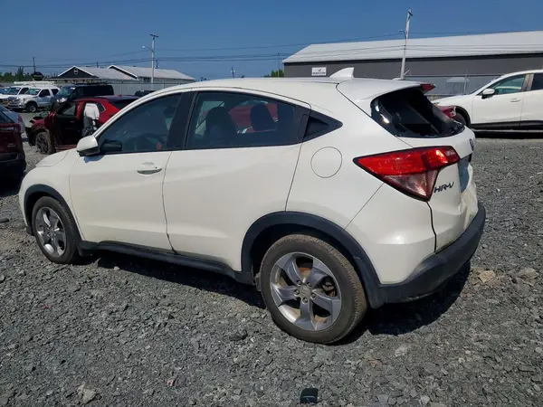 3CZRU5H31JM100852 2018 HONDA HR-V - Image 2