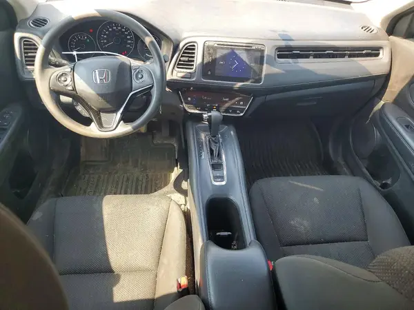 3CZRU5H31JM100852 2018 HONDA HR-V - Image 8