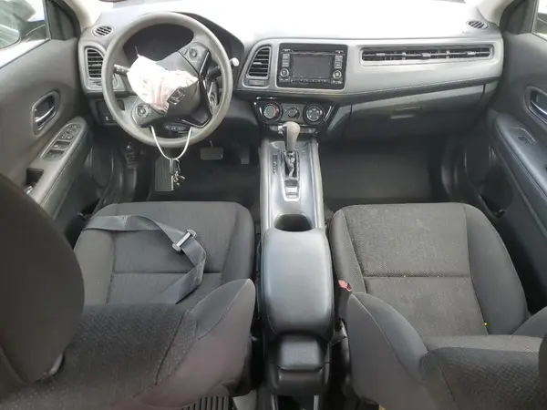 3CZRU5H31JM703641 2018 HONDA HR-V - Image 8