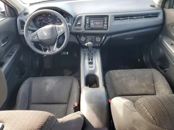 3CZRU5H31JM705048 2018 HONDA HR-V - Image 8