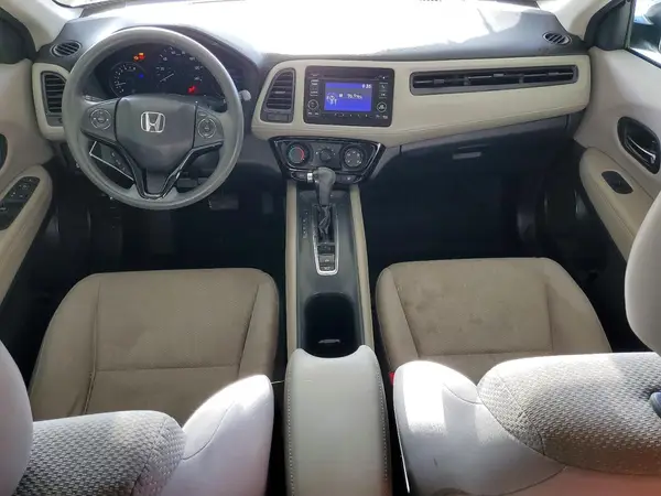 3CZRU5H31JM711352 2018 HONDA HR-V - Image 8