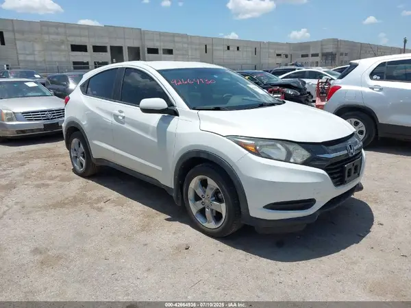 3CZRU5H31JM713666 2018 HONDA HR-V - Image 1
