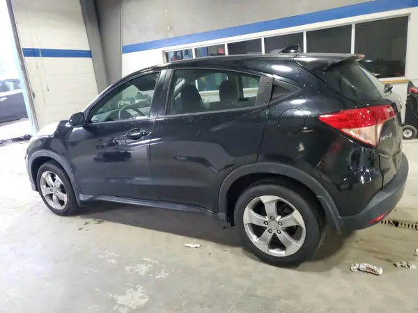 3CZRU5H31JM715126 2018 HONDA HR-V - Image 2