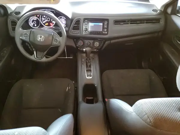 3CZRU5H31JM715398 2018 HONDA HR-V - Image 8