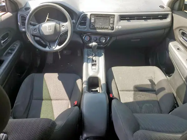 3CZRU5H31JM715725 2018 HONDA HR-V - Image 8