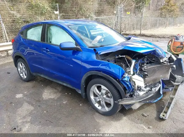 3CZRU5H31JM719032 2018 HONDA HR-V - Image 1