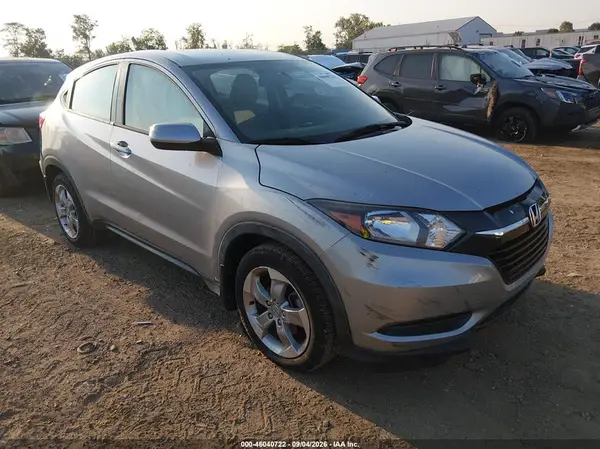 3CZRU5H31JM720195 2018 HONDA HR-V - Image 1