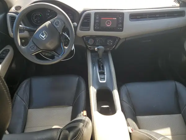 3CZRU5H31JM720956 2018 HONDA HR-V - Image 8
