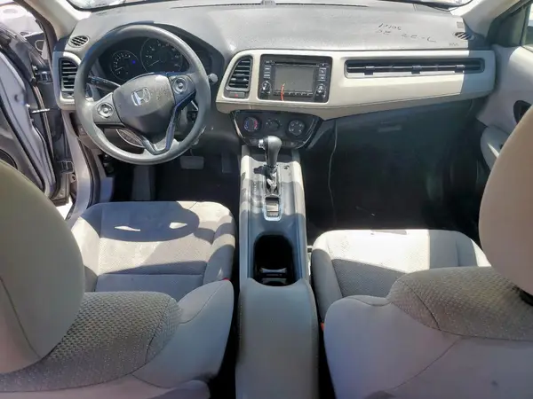3CZRU5H31JM720973 2018 HONDA HR-V - Image 8