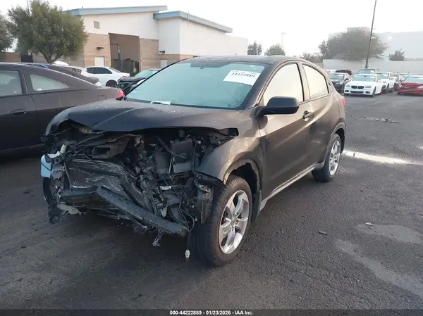3CZRU5H31JM721105 2018 HONDA HR-V - Image 2