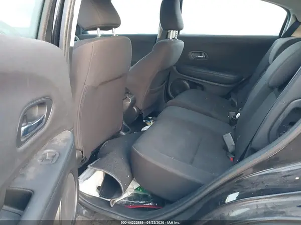 3CZRU5H31JM721105 2018 HONDA HR-V - Image 8