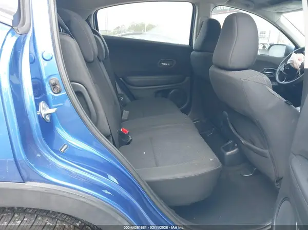 3CZRU5H31JM723341 2018 HONDA HR-V - Image 8