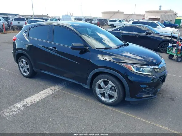 3CZRU5H31KG704823 2019 HONDA HR-V - Image 1