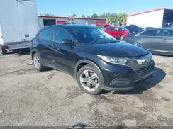 3CZRU5H31KG715093 2019 HONDA HR-V