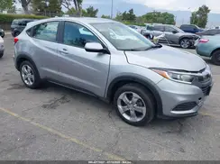 3CZRU5H31KG715420 2019 HONDA HR-V