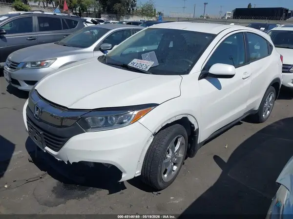 3CZRU5H31KM702121 2019 HONDA HR-V - Image 2