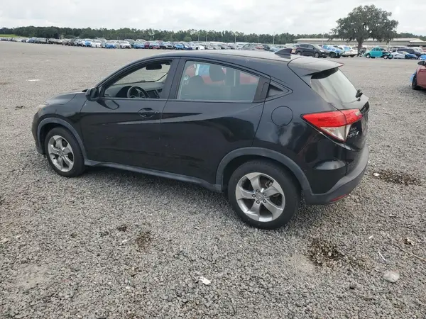 3CZRU5H31KM705813 2019 HONDA HR-V - Image 2