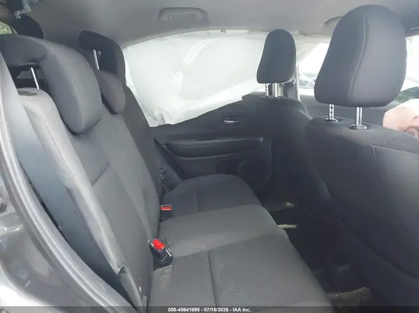 3CZRU5H31LM715145 2020 HONDA HR-V - Image 8