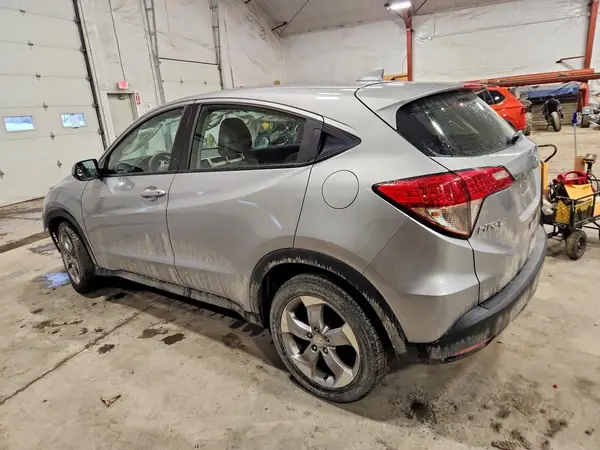 3CZRU5H31MM711016 2021 HONDA HR-V - Image 2