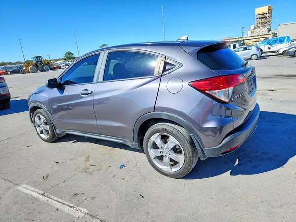 3CZRU5H31MM714966 2021 HONDA HR-V - Image 2