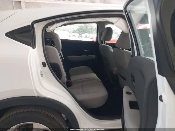 3CZRU5H31MM731931 2021 HONDA HR-V - Image 8