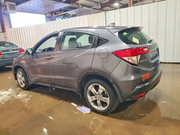 3CZRU5H31NM731137 2022 HONDA HR-V - Image 2