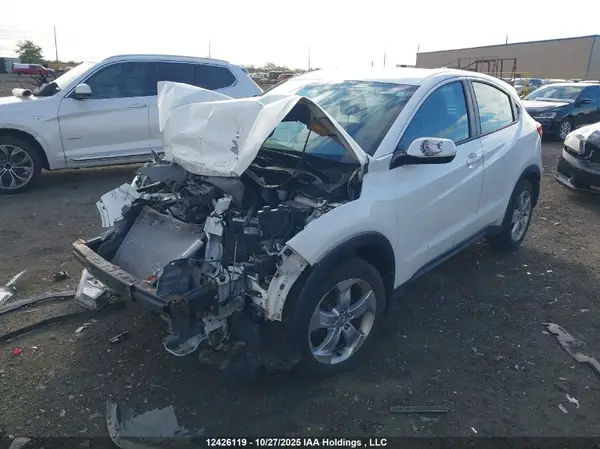 3CZRU5H32GM103249 2016 HONDA HR-V - Image 2