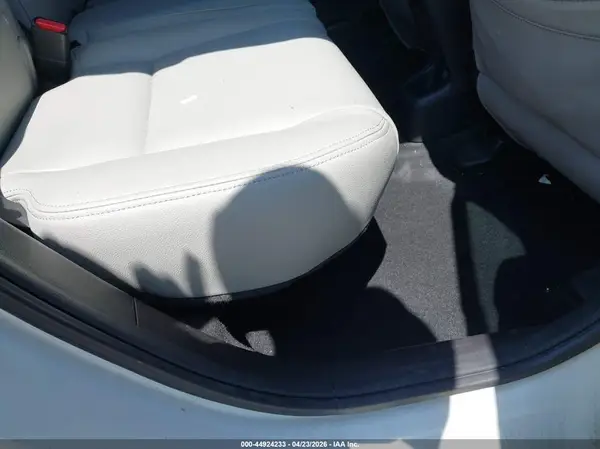3CZRU5H32GM715502 2016 HONDA HR-V - Image 8