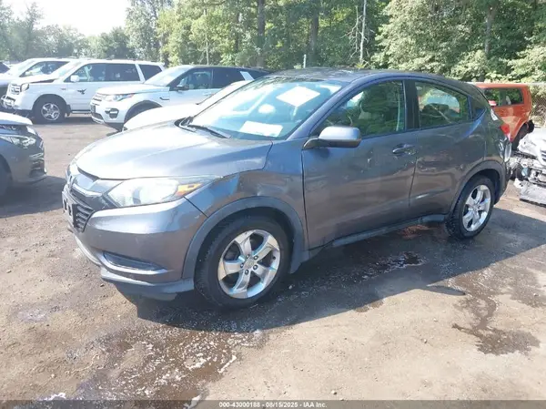 3CZRU5H32GM719677 2016 HONDA HR-V - Image 2
