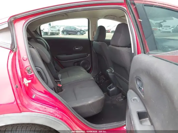 3CZRU5H32GM723258 2016 HONDA HR-V - Image 8