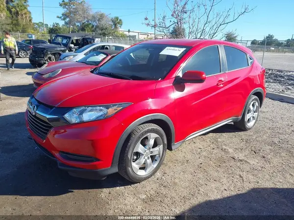 3CZRU5H32GM723261 2016 HONDA HR-V - Image 2