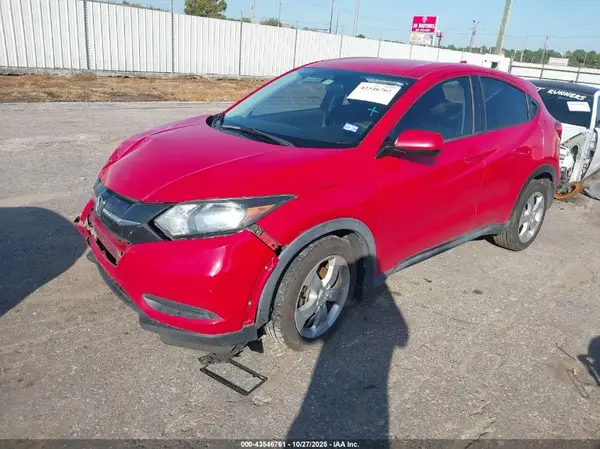 3CZRU5H32GM735295 2016 HONDA HR-V - Image 2
